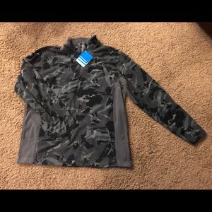 NWT Grey Cammo Columbia Men’s Fleece size Large